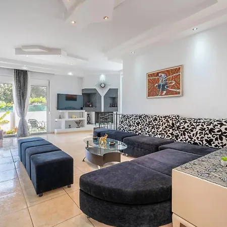 Semina Villa *